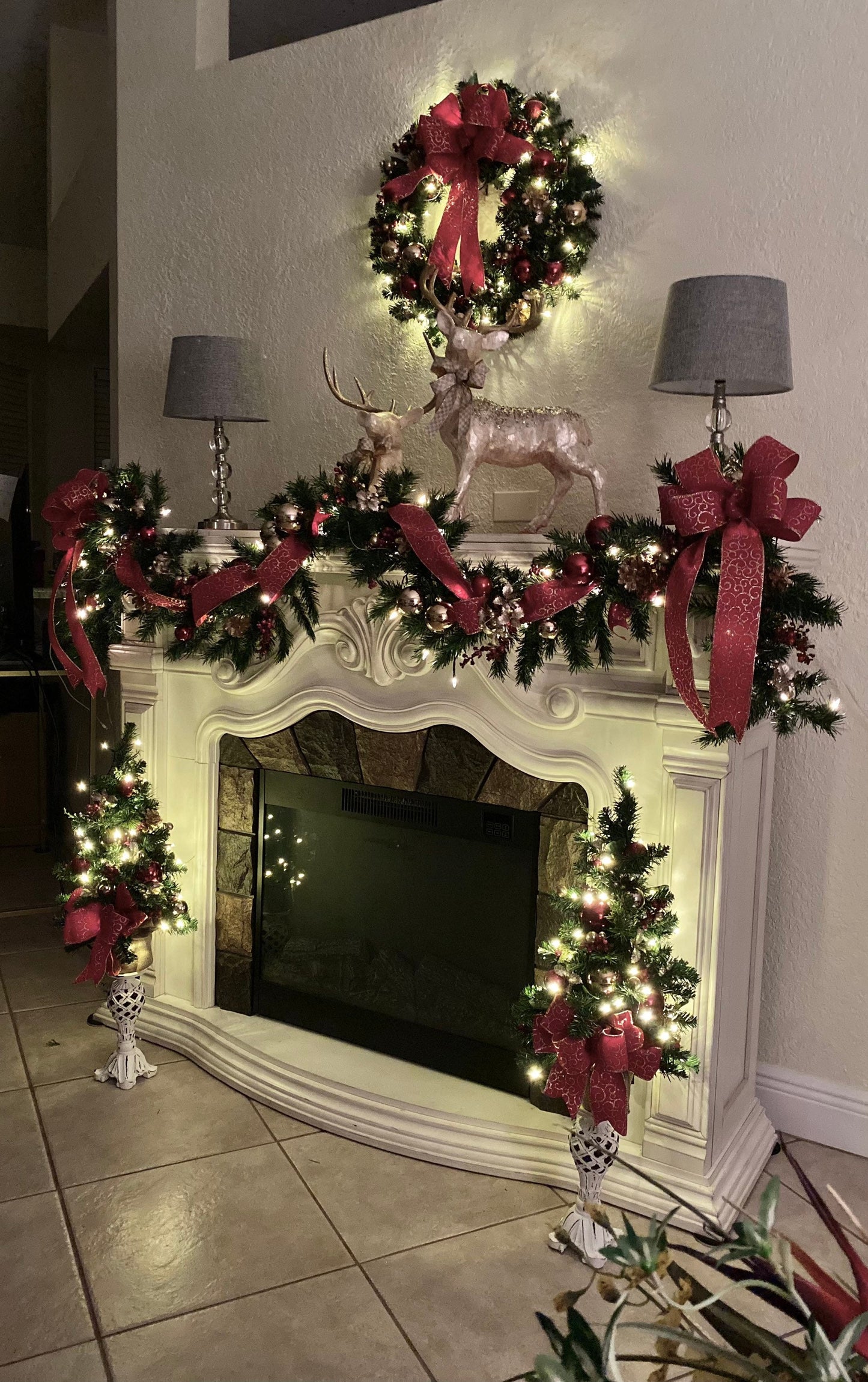Red Swirl Ribbon Set of 4pc, Garland and 2 Topiaries. FREE SHIPPING. Cordless, Pre-lit, Timer.