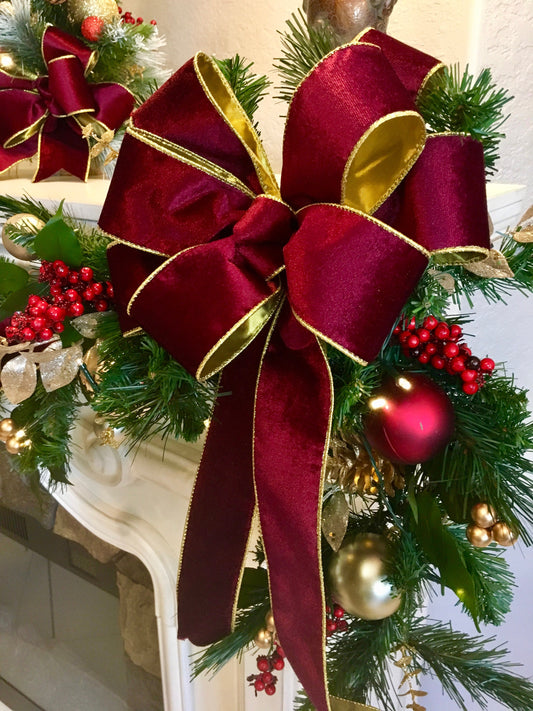 Burgundy Christmas Garland, Elegant Bow, 48 LED Light, Cordless with Timer