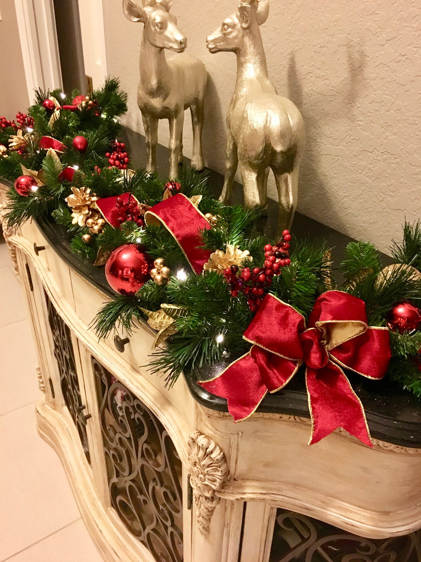 Red Velvet Christmas Garland, 5ft, 48 LED Lights with Timer