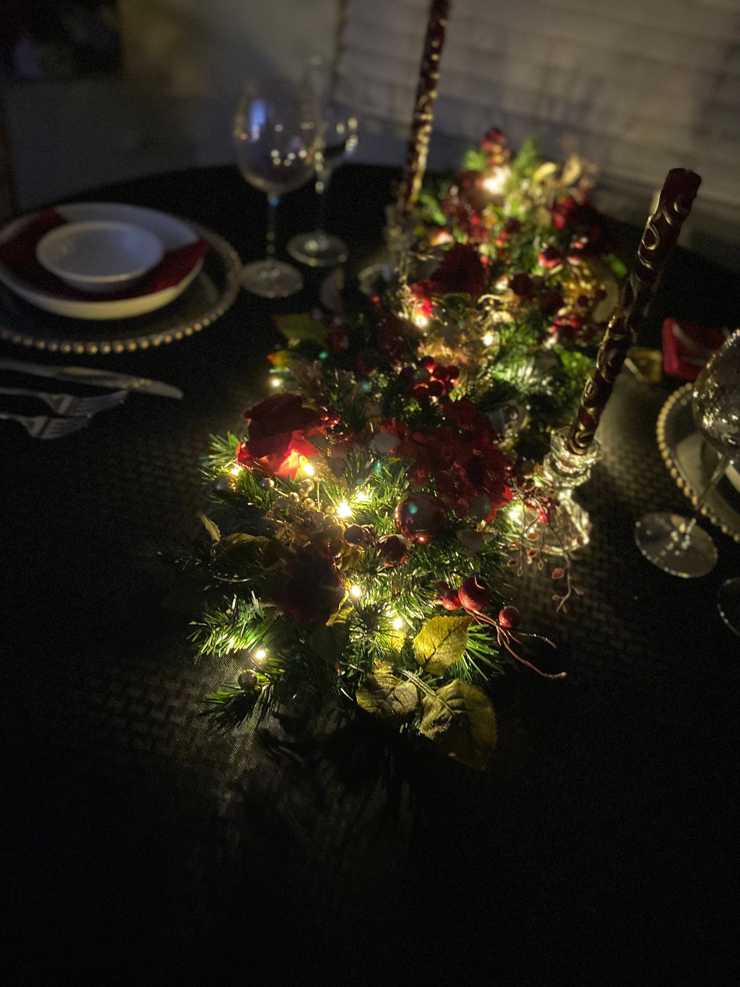 Peony Holiday Table Runner with Lights: Festive Centerpiece (36”)