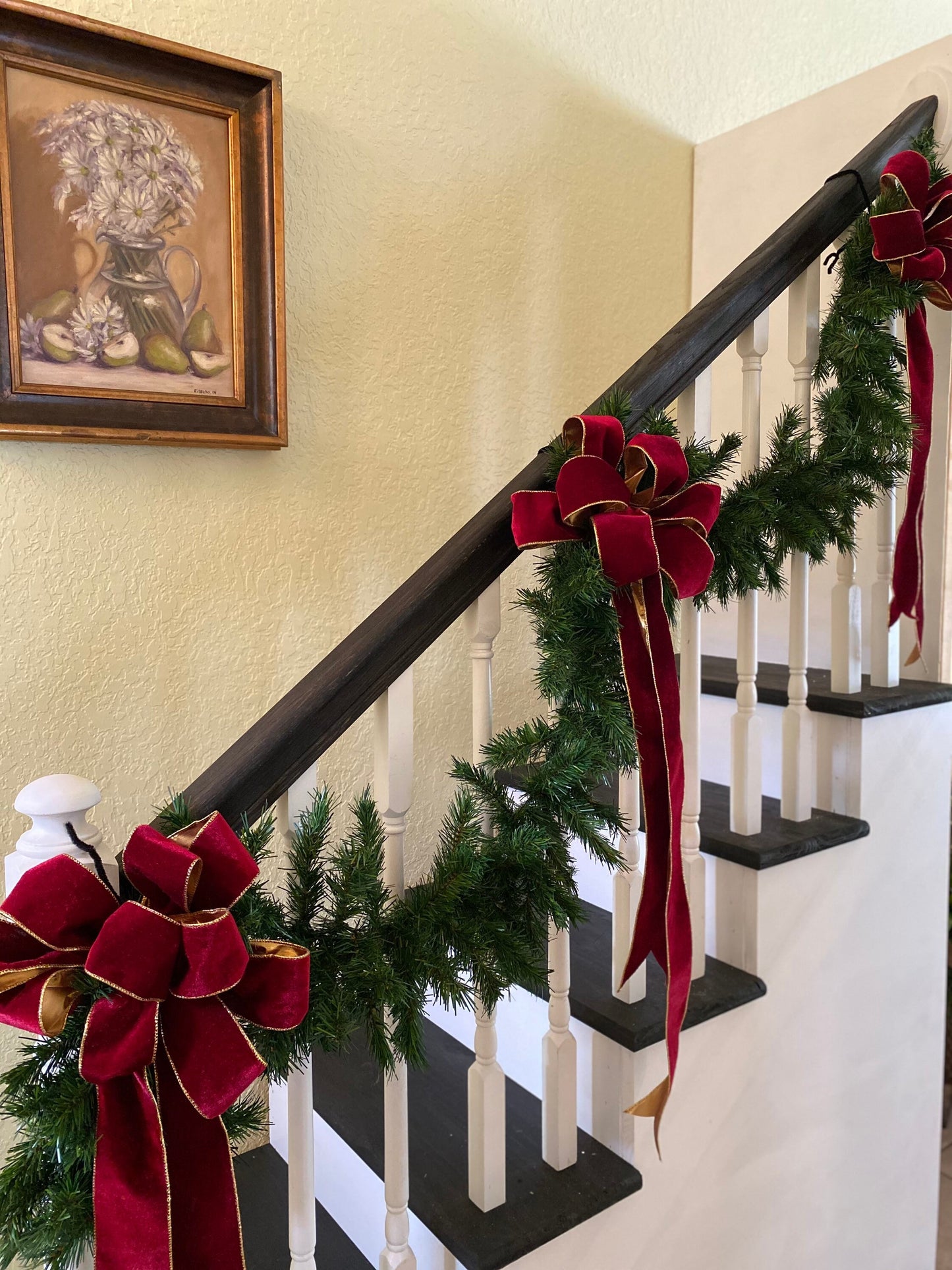 Holiday Staircase Bows, Set of 3, Red Velvet with Gold Trim