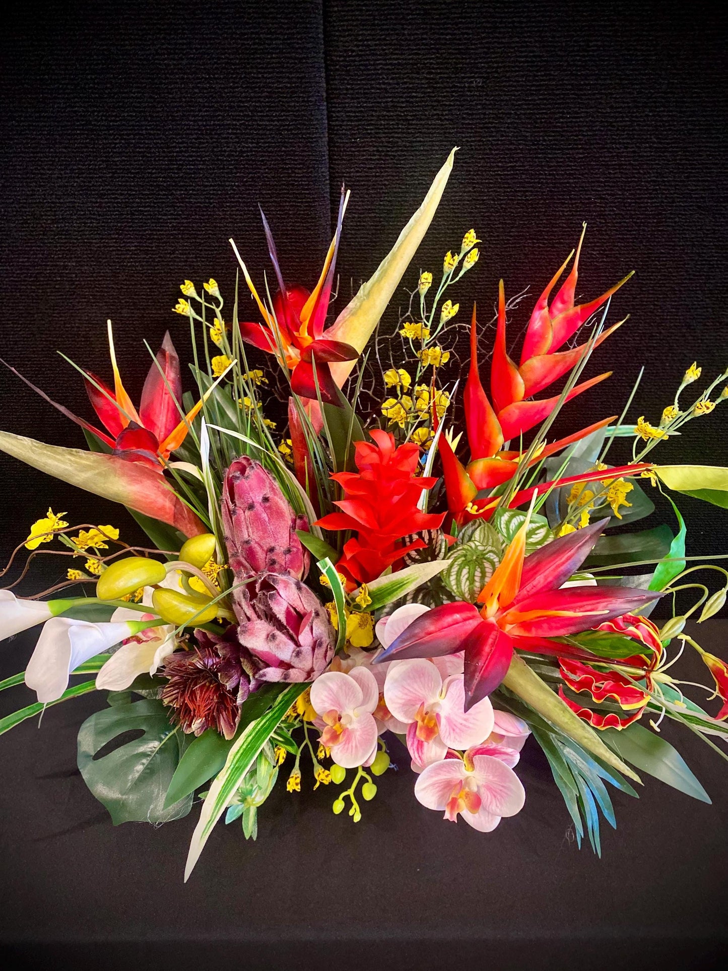 Bird of Paradise and  Heliconia  in Black Ceramic Vase. Tropical Centerpiece with  Artificial Arrangement. 26Wx18Hx15D
