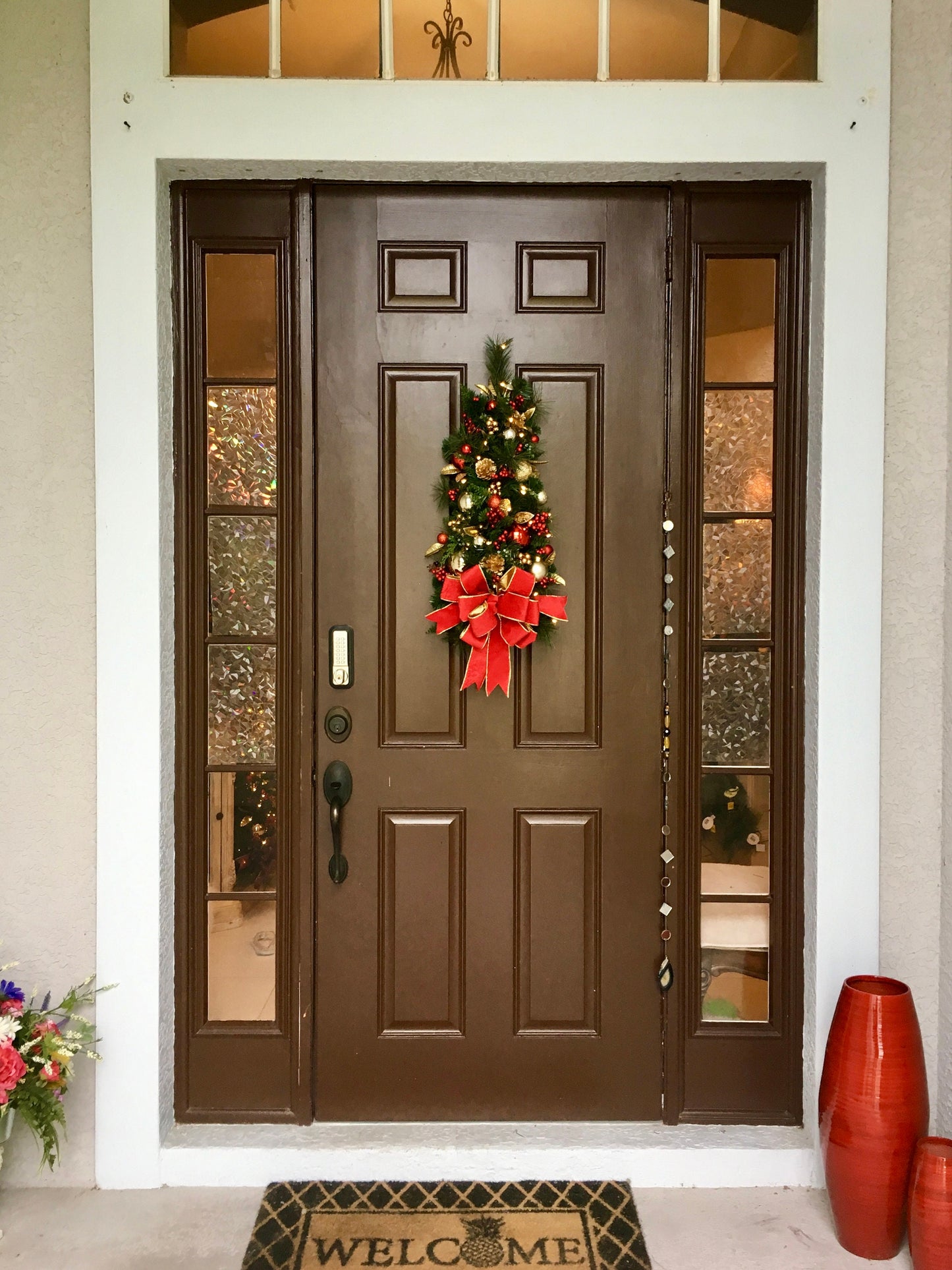 Christmas Wall Tree, Holiday Teardrop Swag, Cordless LED Lighted Decor