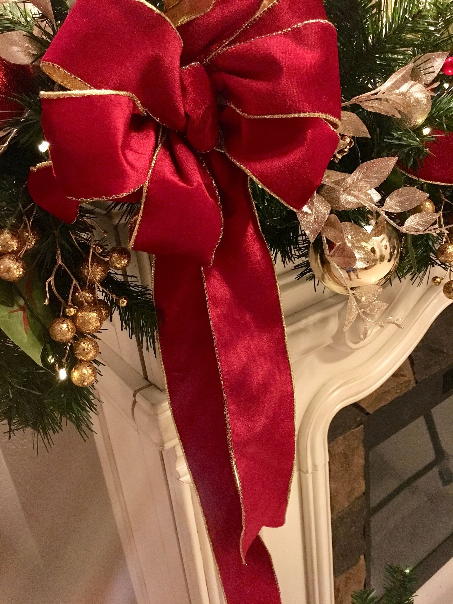 Red Velvet Christmas Garland, Gold Trim, Cordless 50 LED Lights