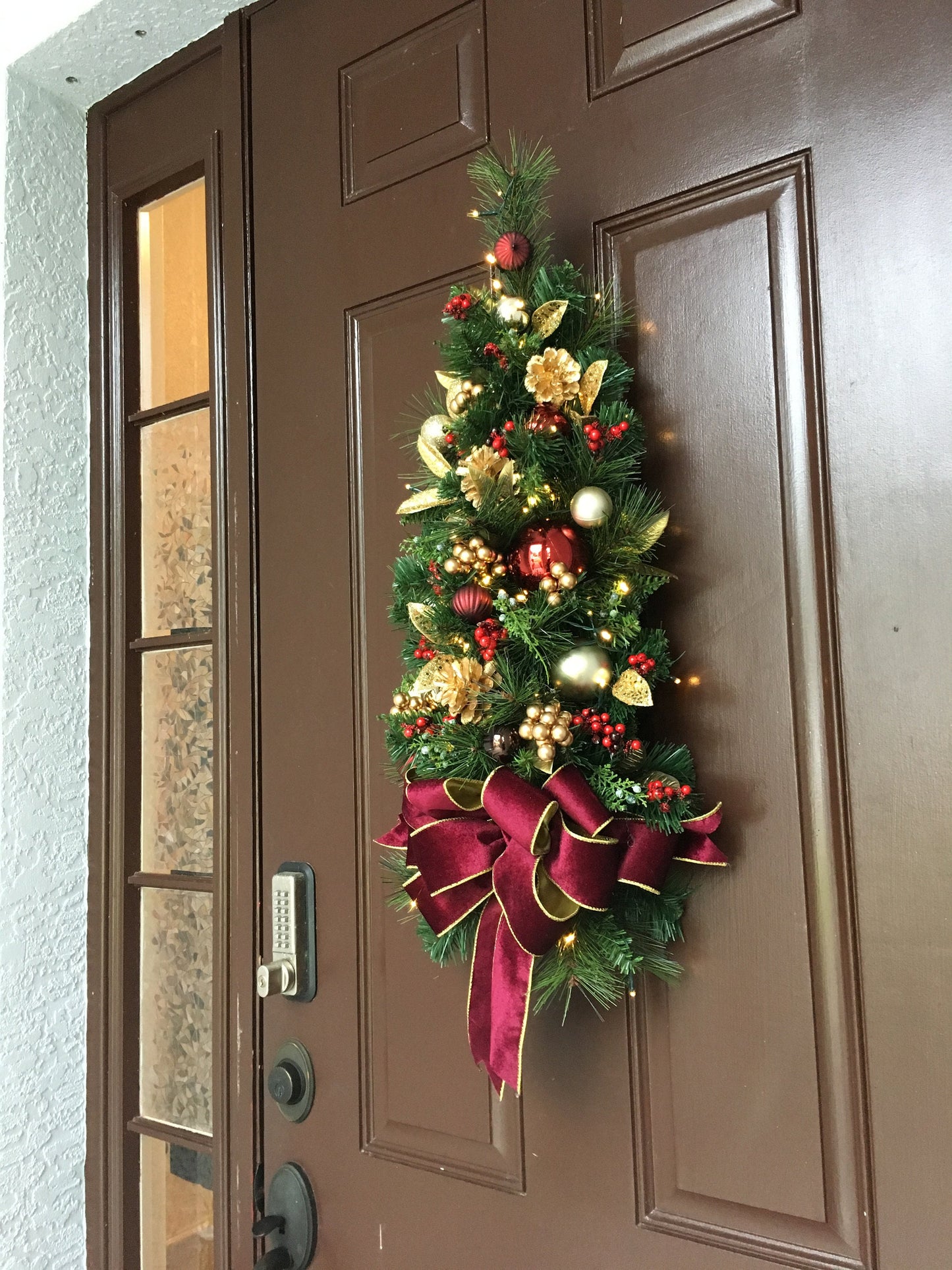 Christmas Tear Drop Swag, Burgundy Velvet Bow, Cordless Lighted Wall Tree