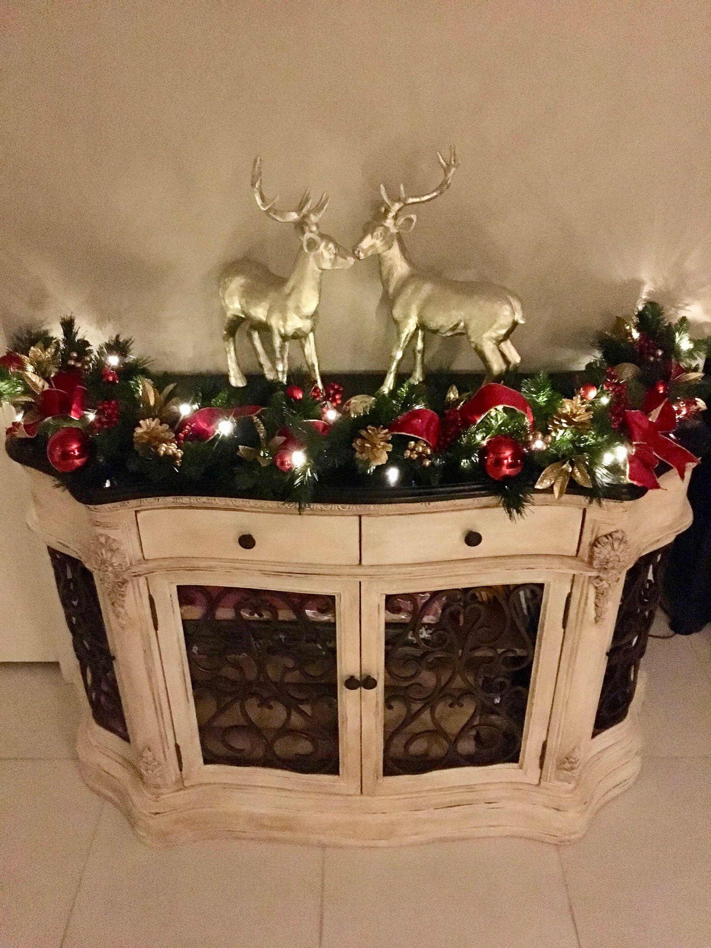 Red Velvet Christmas Garland, 5ft, 48 LED Lights with Timer