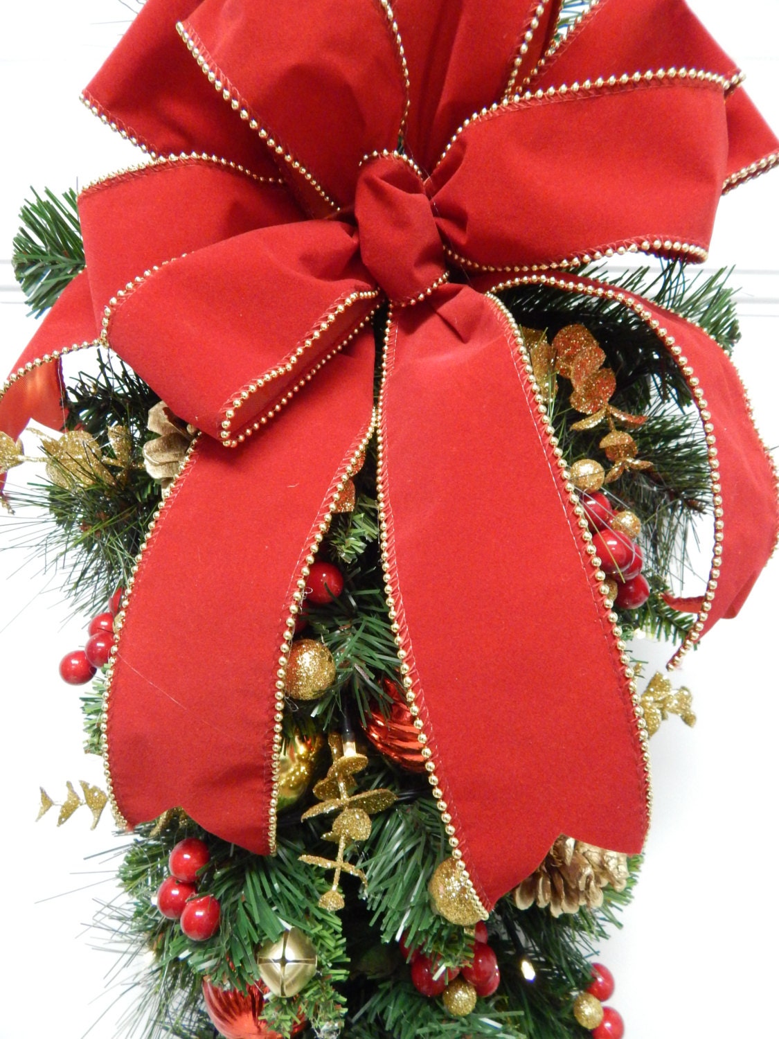Pre-Lit Christmas Teardrop Swag, Red Velvet Bow, Battery Operated Timer