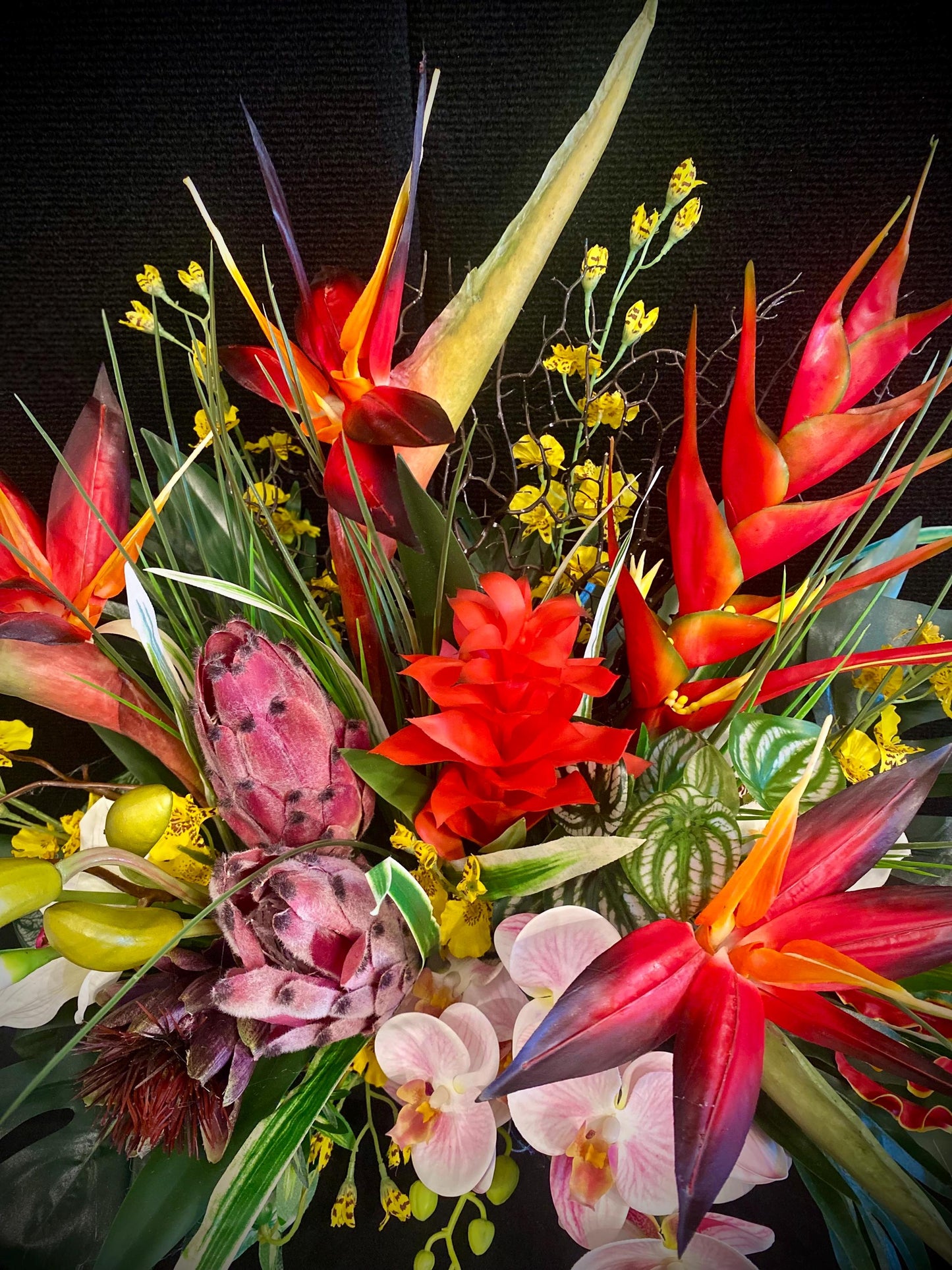 Bird of Paradise and  Heliconia  in Black Ceramic Vase. Tropical Centerpiece with  Artificial Arrangement. 26Wx18Hx15D