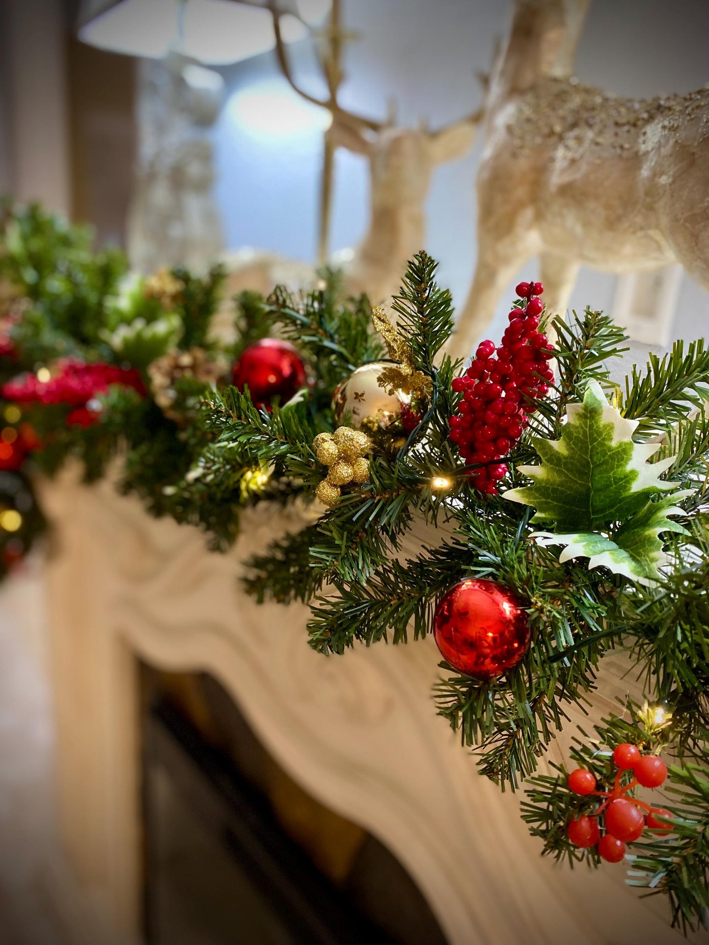Economical Holiday Decor Set. Artificial and Simple Pre Decorated Pre Lighted Wreath with 9' Garland Included Cordless Light with Timer.