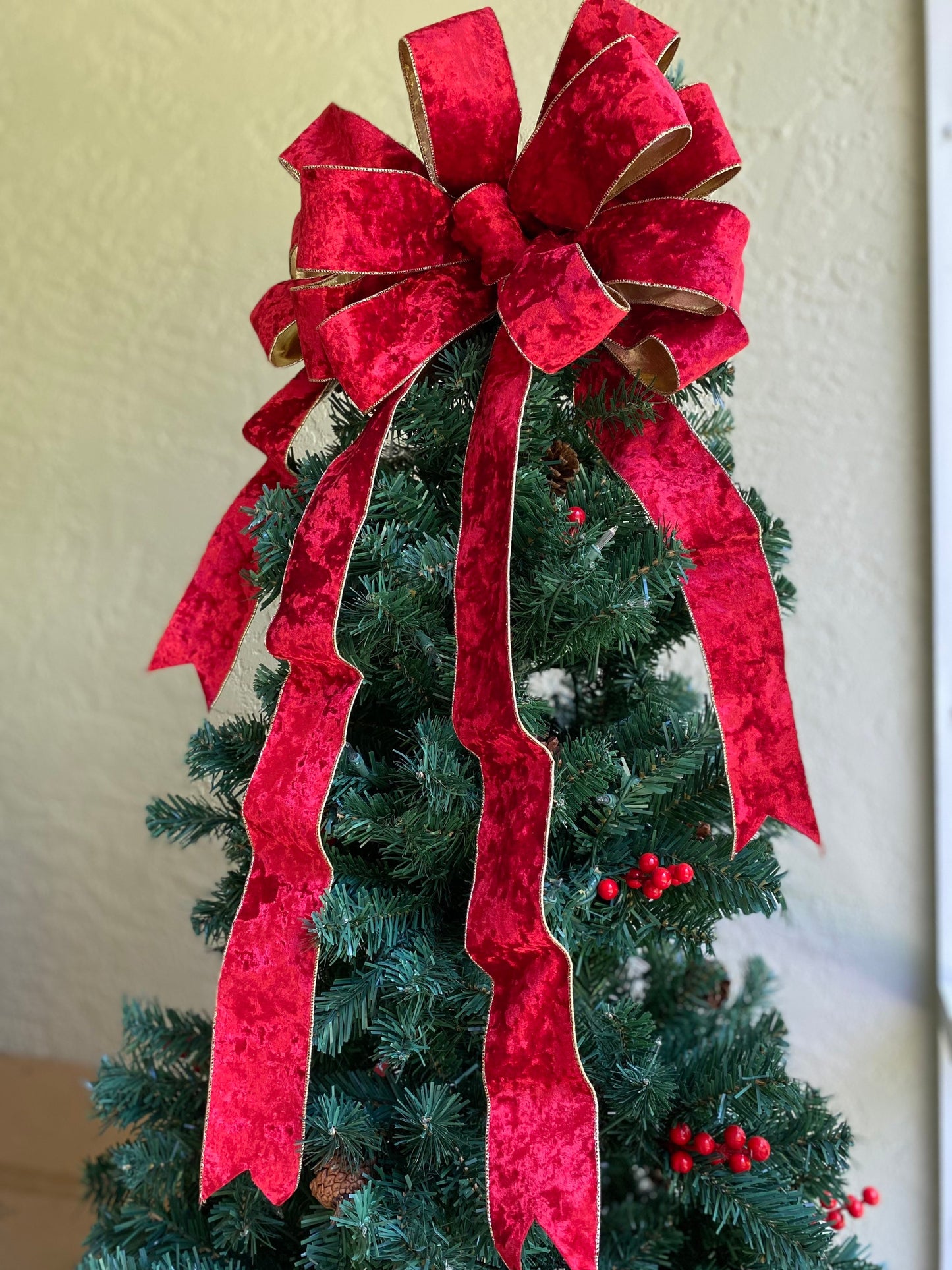 XL Christmas Bow, Beautiful Bows, Large Fabulous Holiday Tree Topper, 12"x12"x32"  14Loop with 4 Cascade  Tails.   FREE SHIPPING,