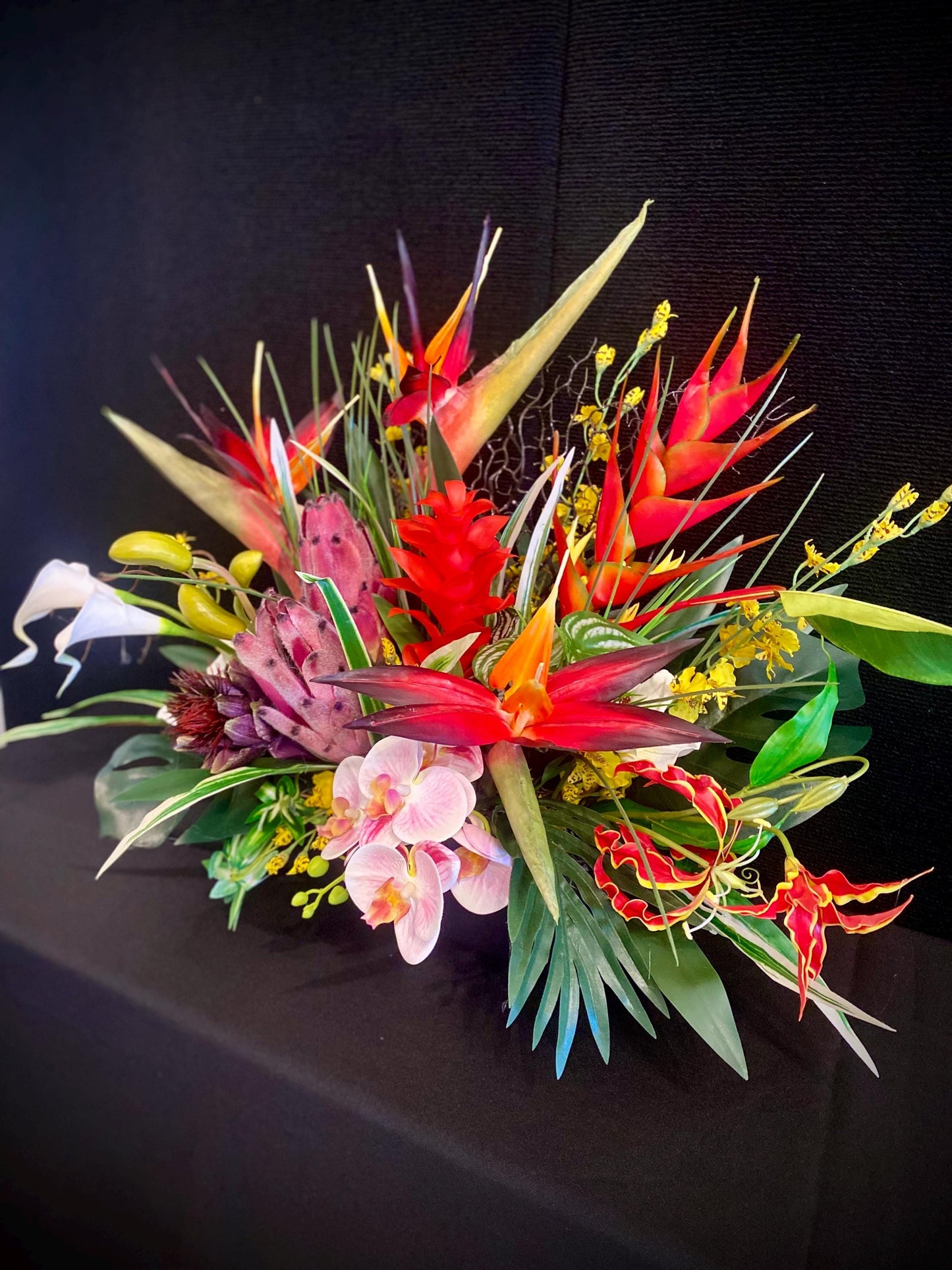 Bird of Paradise and  Heliconia  in Black Ceramic Vase. Tropical Centerpiece with  Artificial Arrangement. 26Wx18Hx15D
