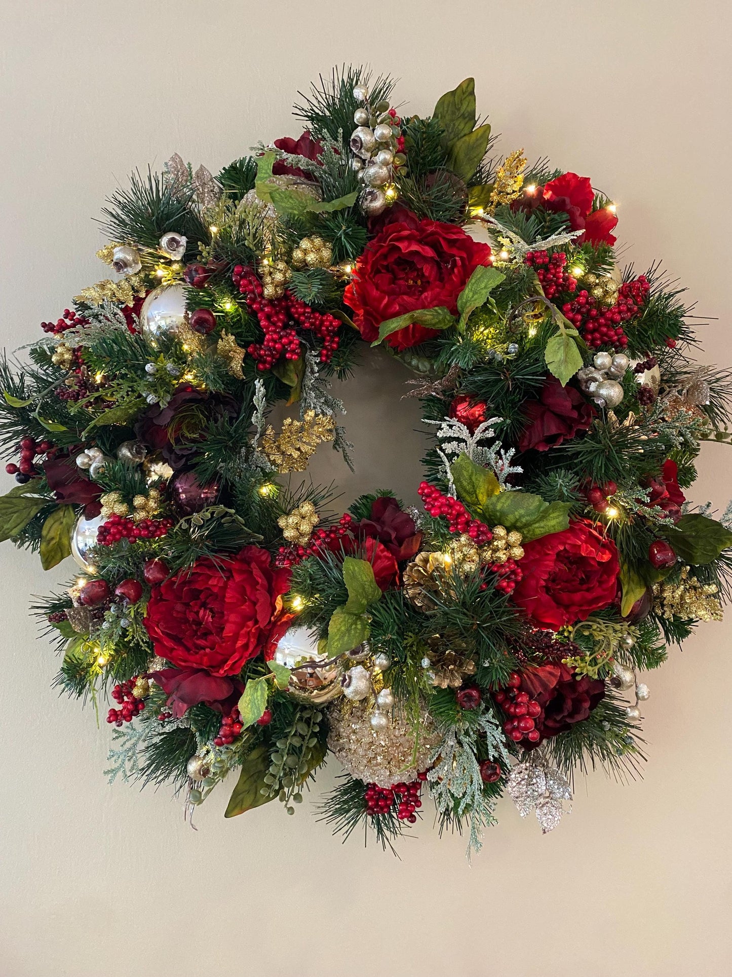 Luxury Red Peony Christmas Wreath and Garland Set, Cordless Pre-lit Decor