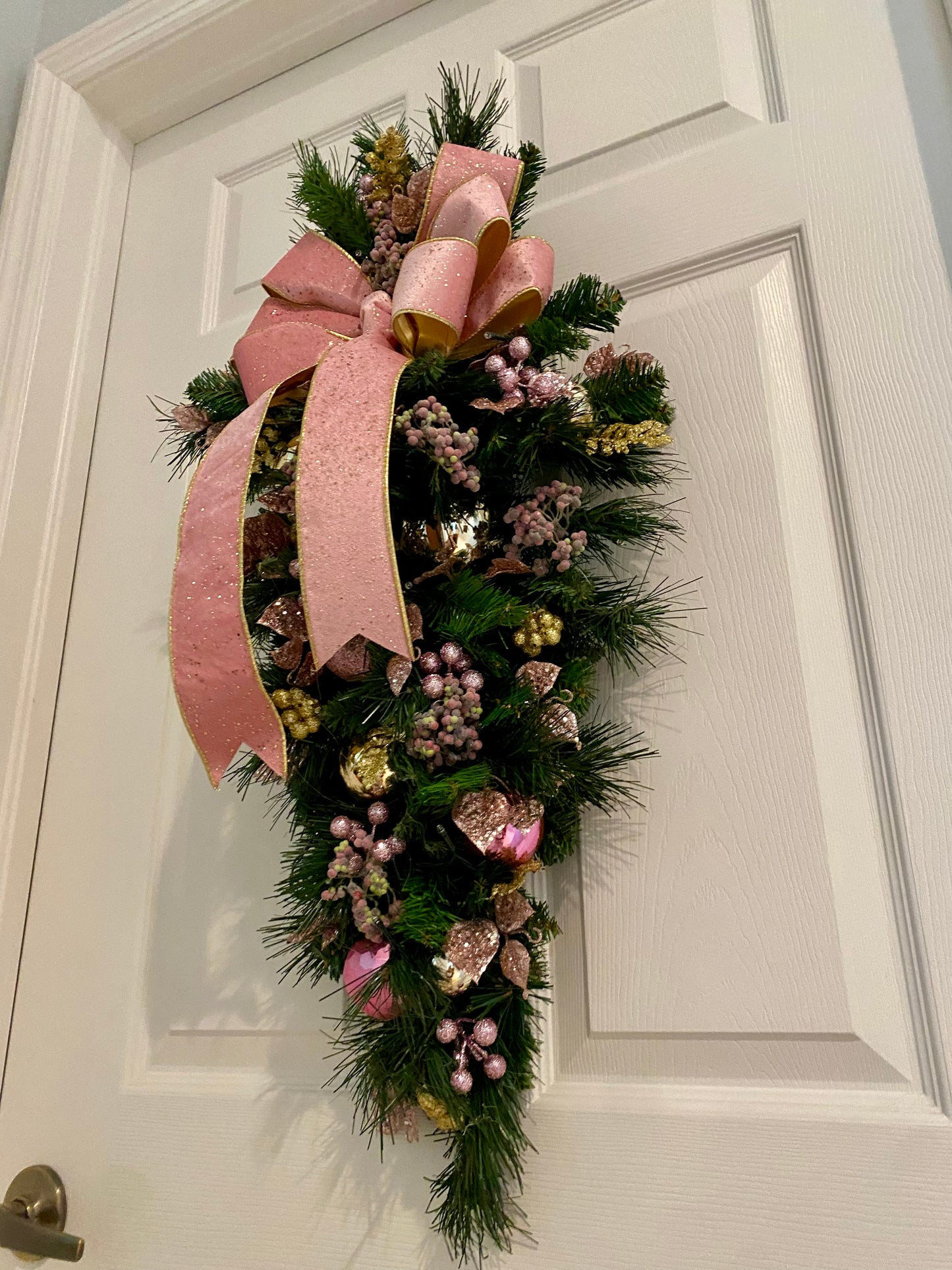 Pink Velvet Christmas Teardrop Swag, Lighted Cordless Artificial Swag, Holiday Door Decor