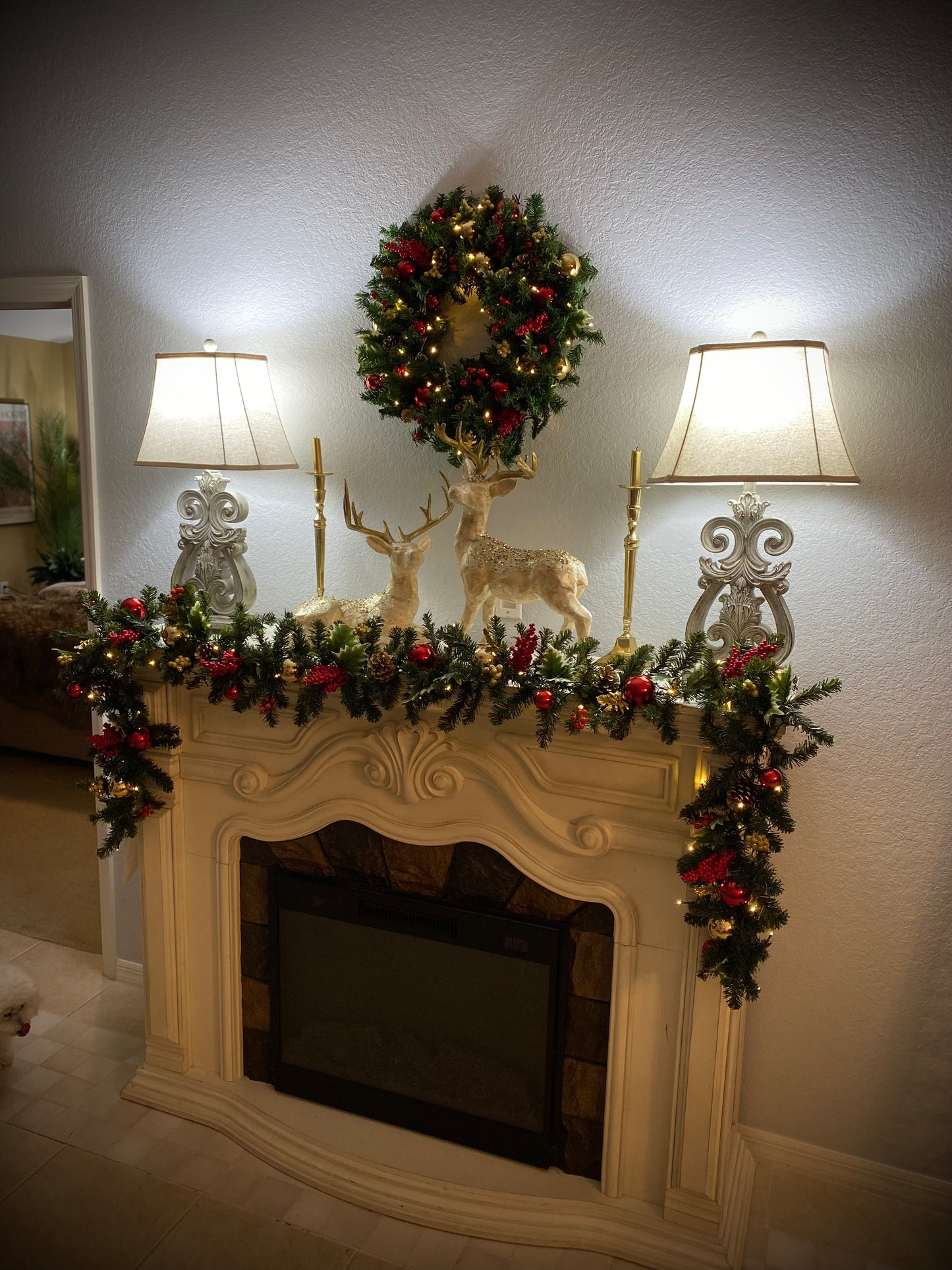 Wreath and Garland Holiday Decoration 2 piece Set.  Artificial Christmas Decoration, Pre-lit  and Pre- decorated