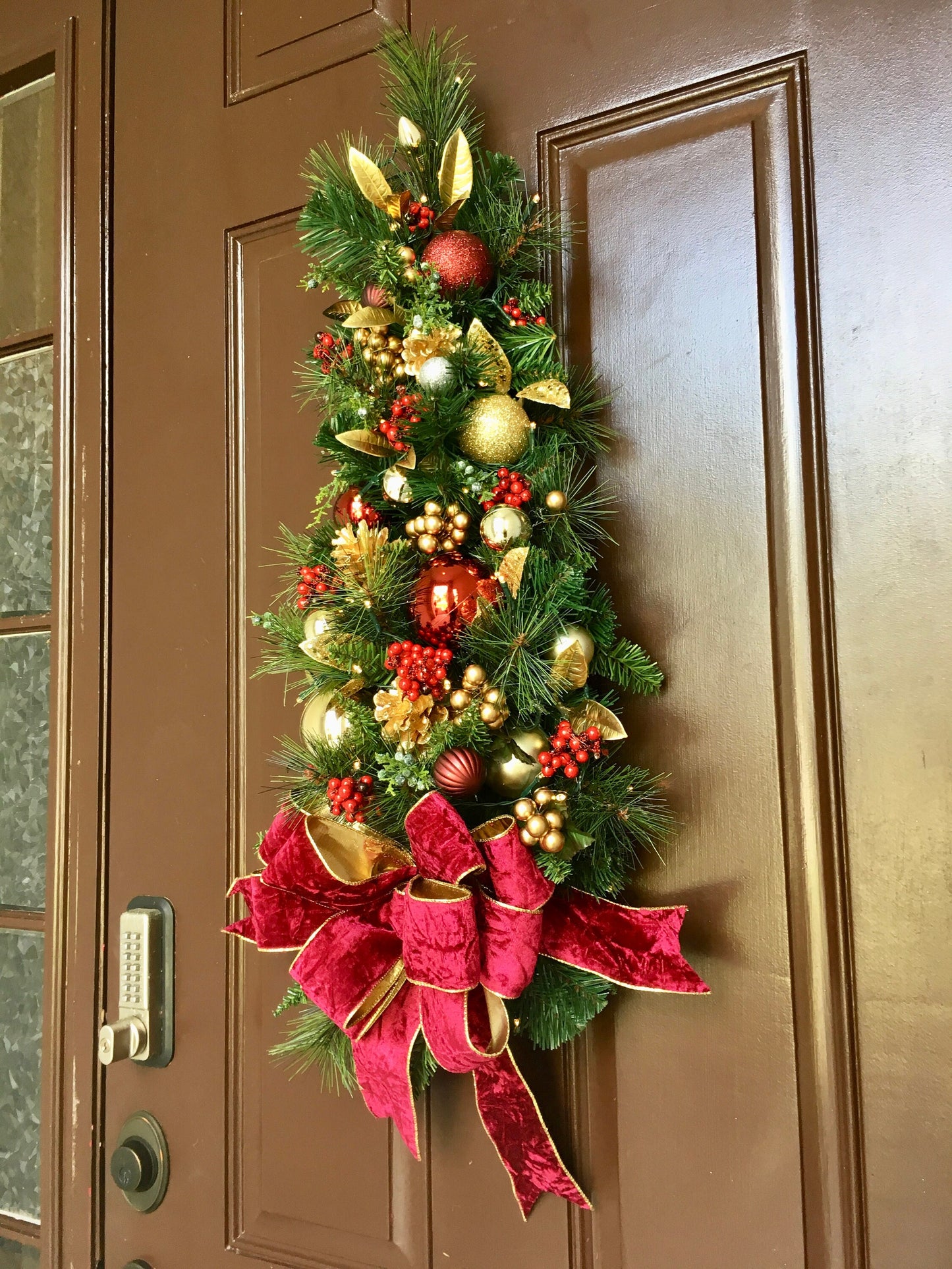 Christmas Teardrop Swag, Burgundy Velvet Bow, Battery Lighted Wall Tree