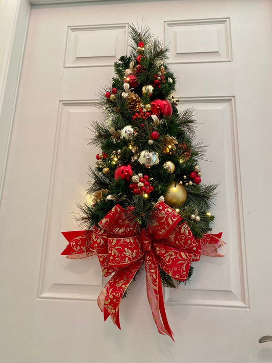 Christmas Wall Tree, Holiday Decor, "Simmering Feather" Cordless Light with Timer. Free Shippings