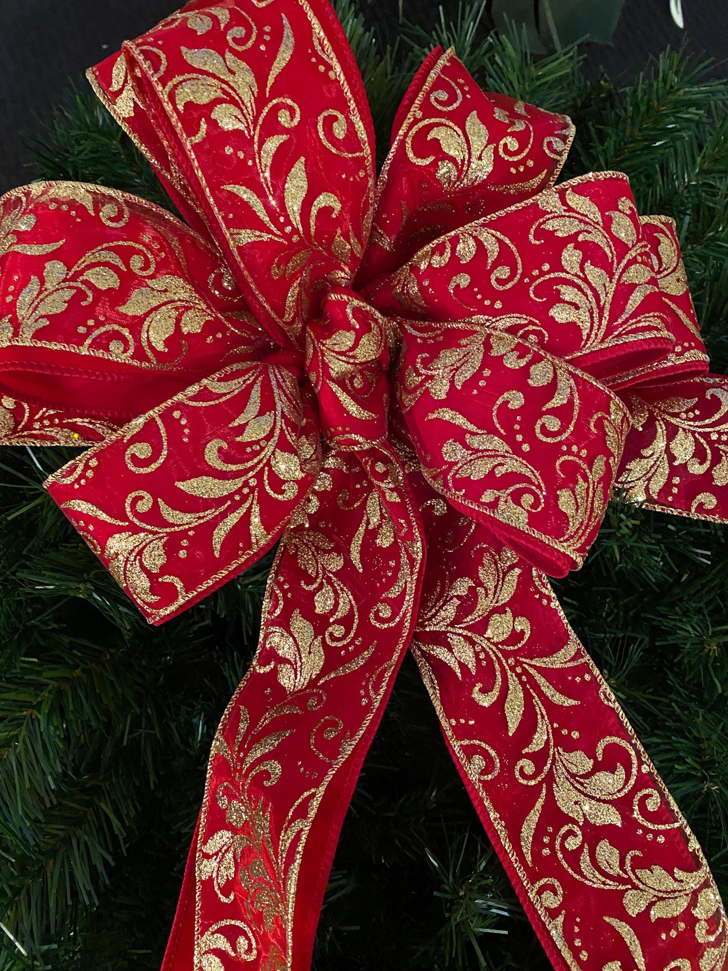 Christmas Wall Tree, Holiday Teardrop Swag, Cordless LED Lighted Decor