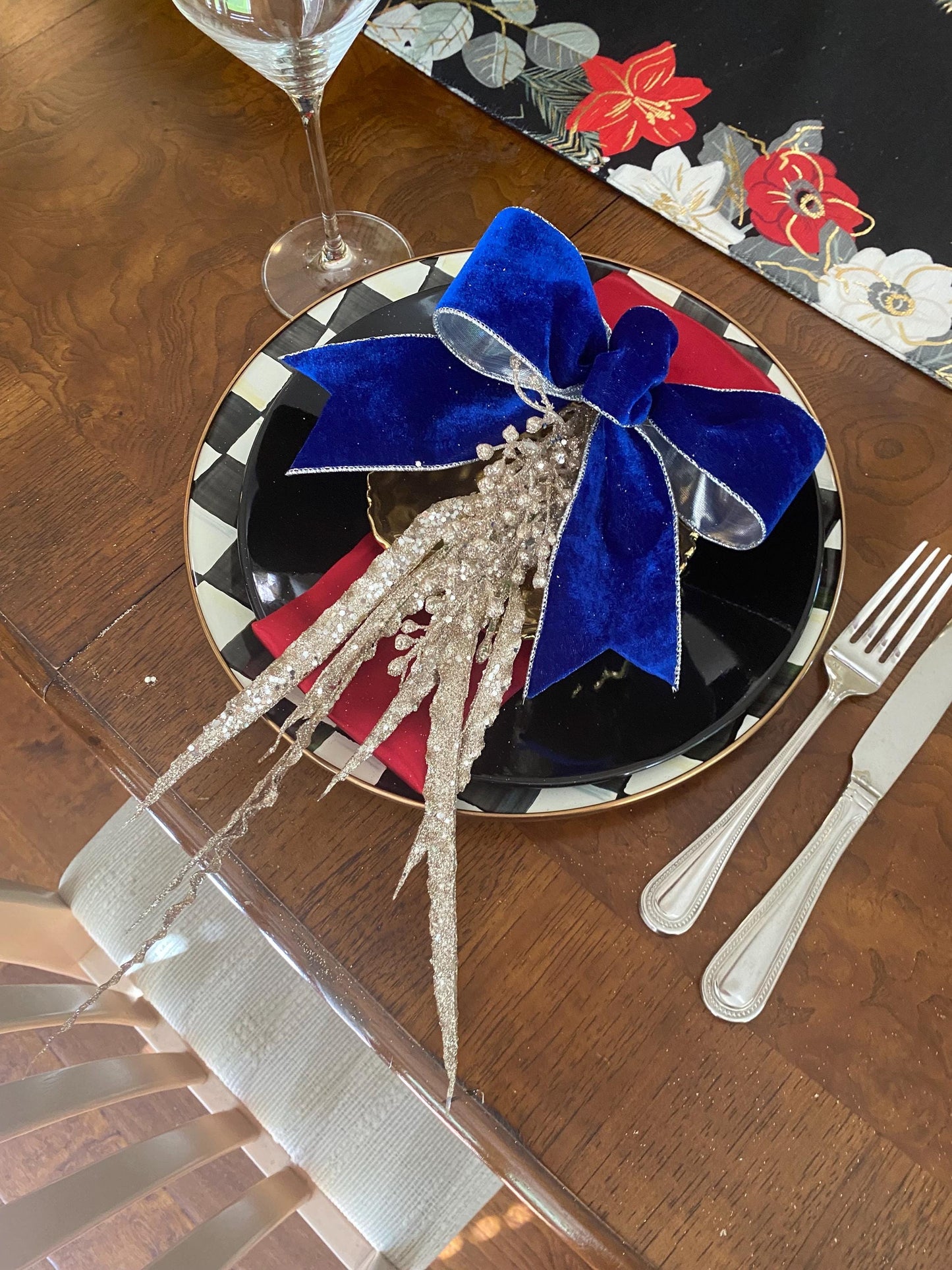 Christmas Party Favor   "4 pc set Royal Blue  Ribbon Trimmings  Beautiful Cute Bows, Fabulous Shape, Best Bows!!!
