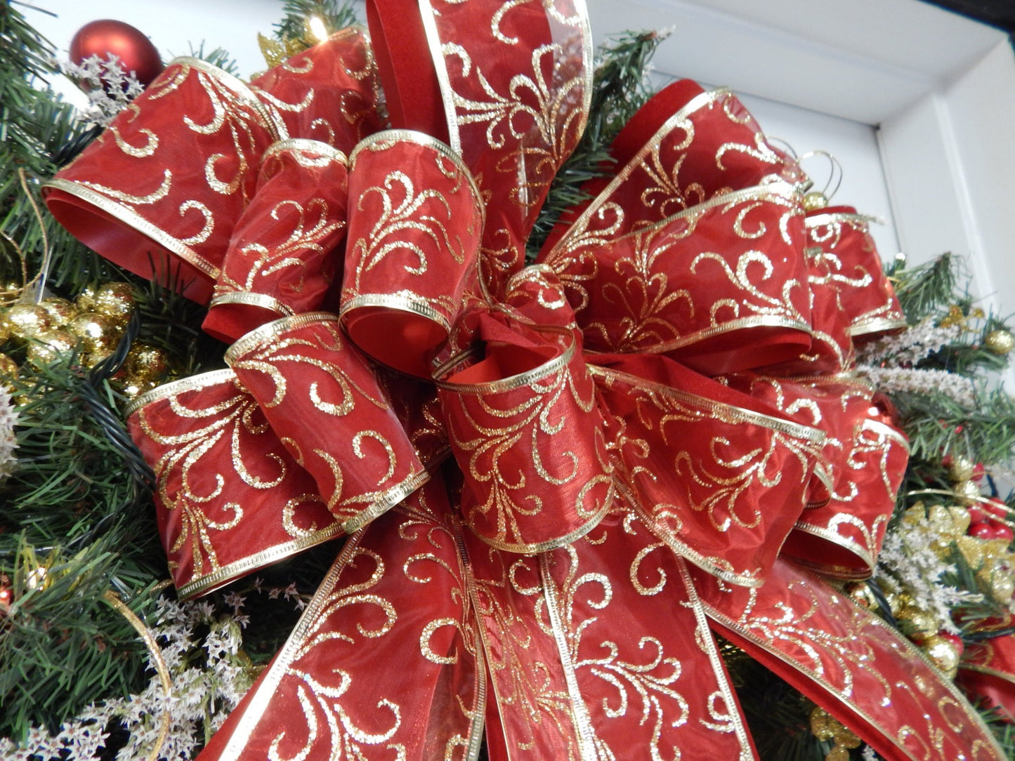 XL 36" Christmas Wreath, Lighted Wreath, Red Wreath, Cordless Wreath, Holiday Wreath,  Free Shippings.