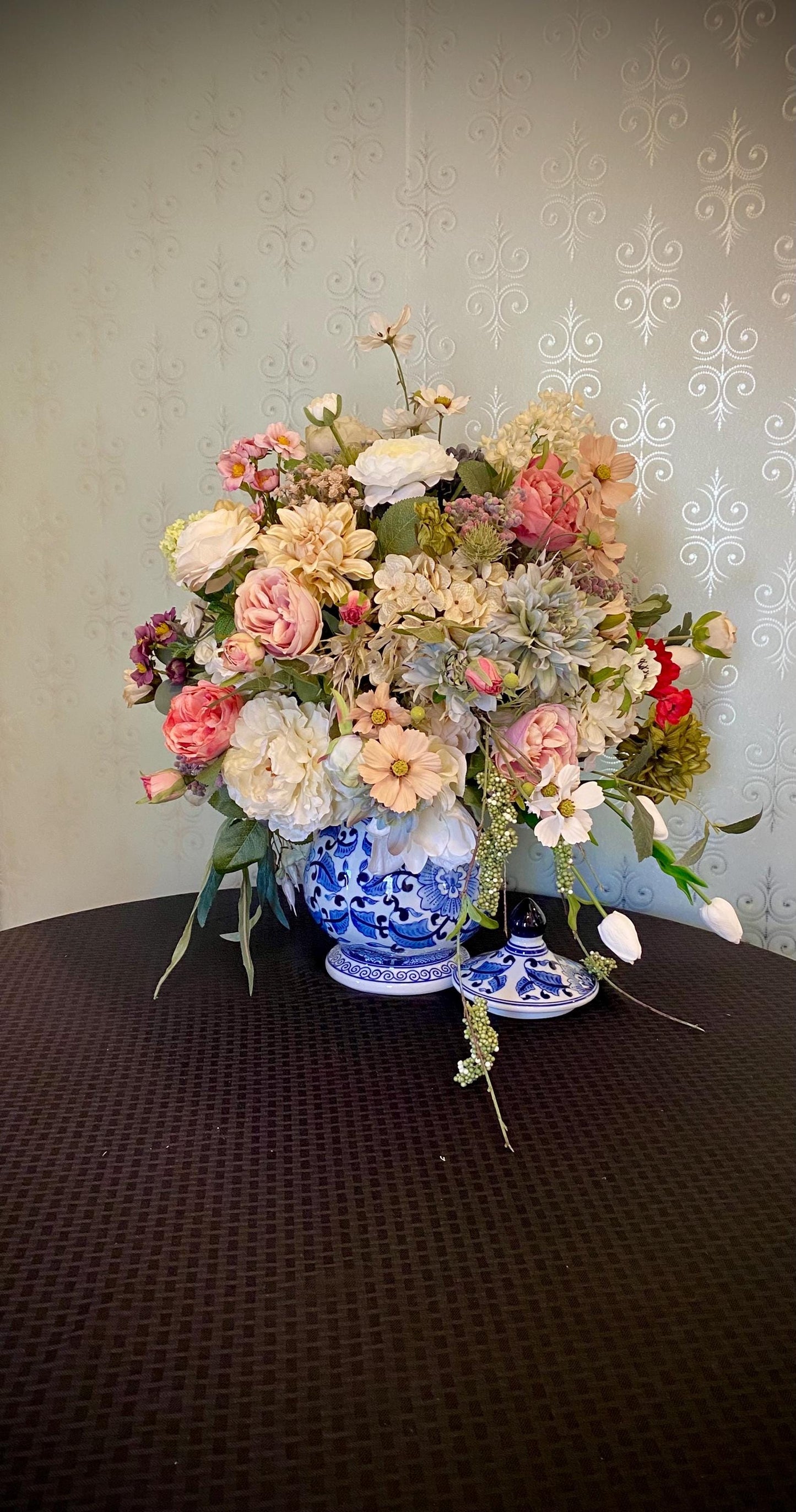 Sophisticated Spring  Decor in Class. Shabby Chic European Style design. Life like Artificial Floral Arrangement. 25x22x17D  free shipping.