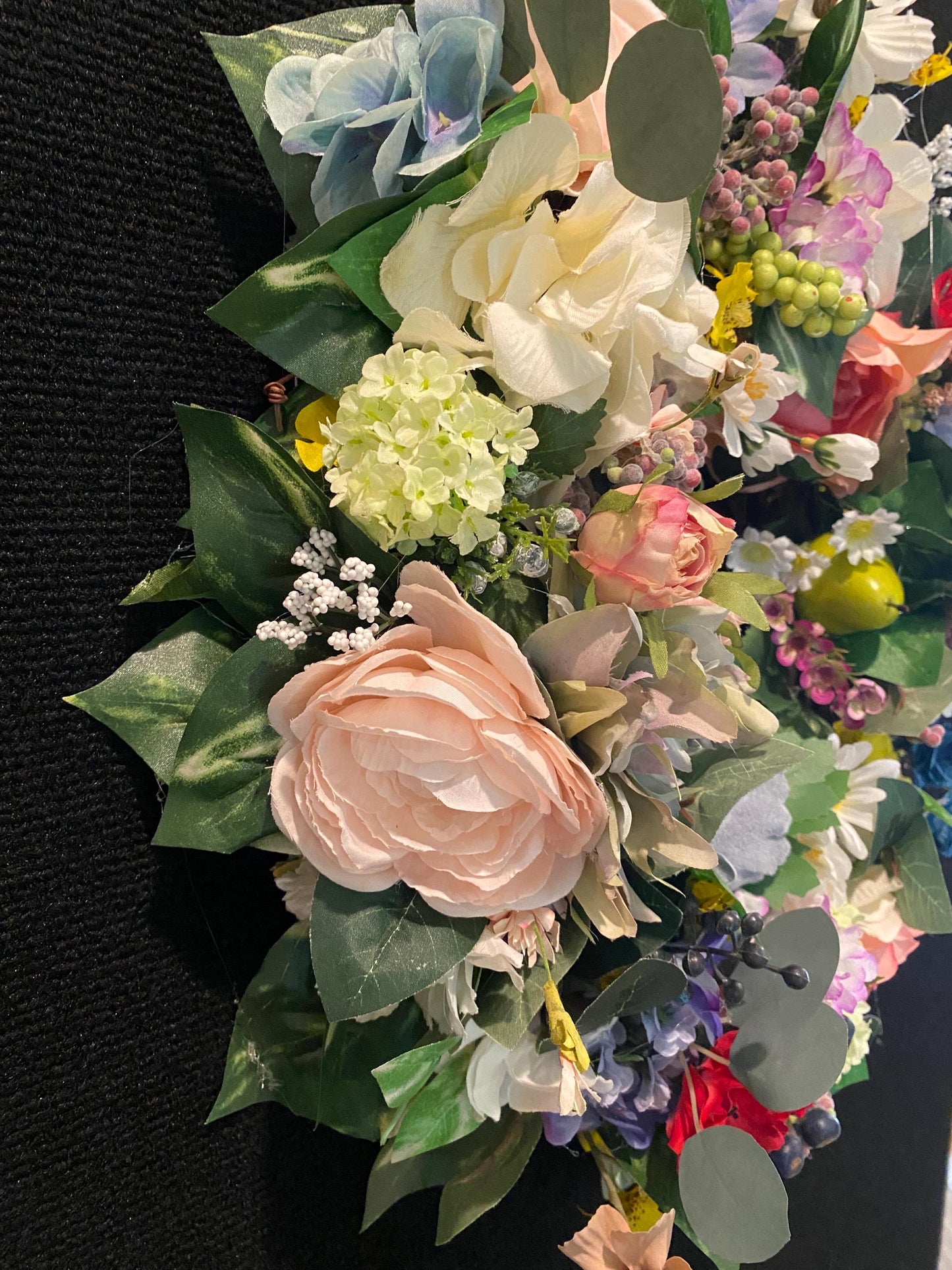 Victorian Oval Wreath,  Soft Pink, Mauve Pink, Artificial , Beautiful Touch!