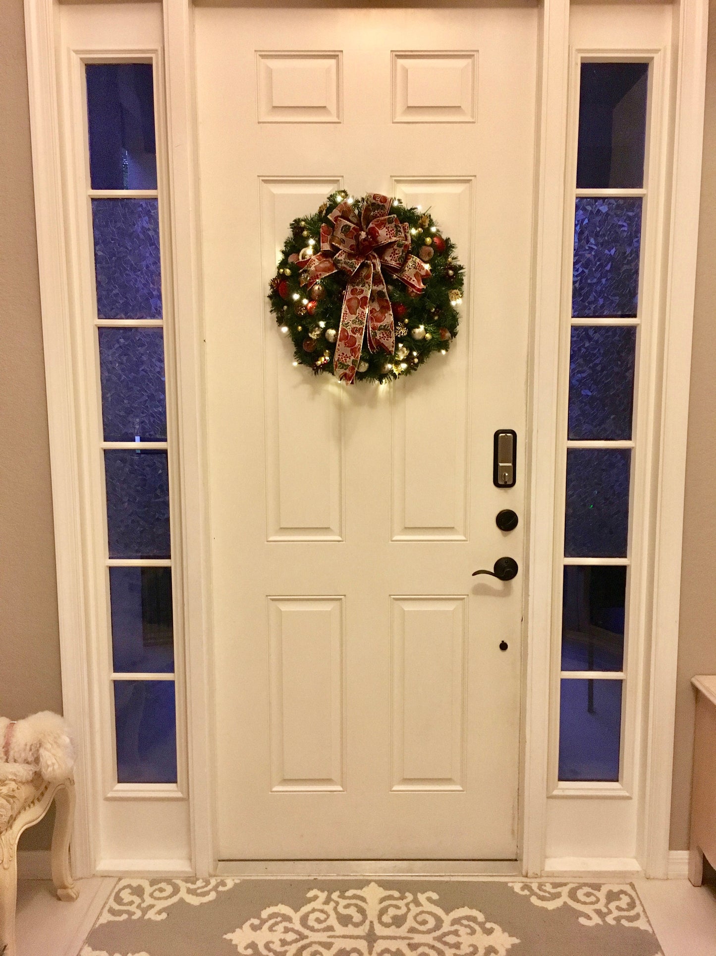 Pear Grape Christmas Wreath, Lighted Cordless Timer, 18 inch